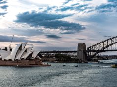 Thrifty Travel: Top Money-Saving Tips Thrifty Travel: Top Money-Saving Tips