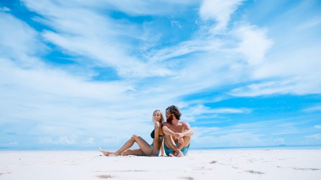 roaming-with-the-family-homeschoolers-travel-guide.jpg Roaming with the Family: Homeschoolers’ Travel Guide