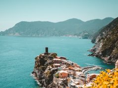 Sip and Savor: The Complete Guide to Accessible Wine and Beer Tours Sip and Savor: The Complete Guide to Accessible Wine and Beer Tours