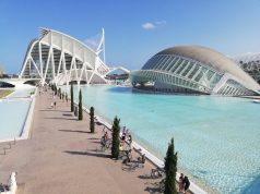 Exploring with Ease: Top Family Tours & Attractions Exploring with Ease: Top Family Tours & Attractions