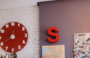 Navigating Customs: Top Travel Tips for Strict Nations Navigating Customs: Top Travel Tips for Strict Nations