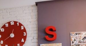 Navigating Customs: Top Tips for Rule-Heavy Destinations Navigating Customs: Top Tips for Rule-Heavy Destinations