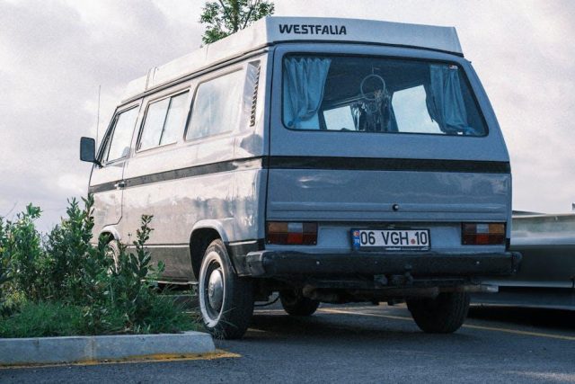 Family Trips: Exploring Extreme Poverty with Kids?