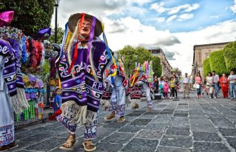 Balancing Act: Tradition vs. Tourism’s Transformative Pull Balancing Act: Tradition vs. Tourism’s Transformative Pull